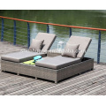 Promotional leisure outdoor furniture plastic rattan wicker daybed with canopy for poolside